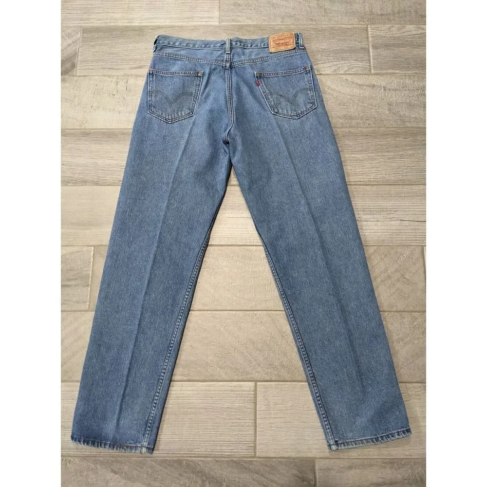 Levis levis 550